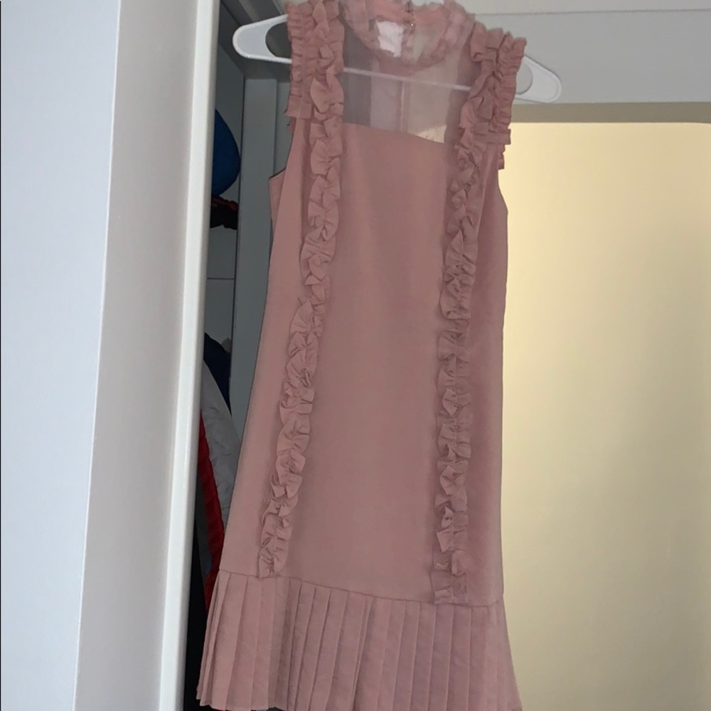 Midi Blush Bottom Pleated Dress (xs)